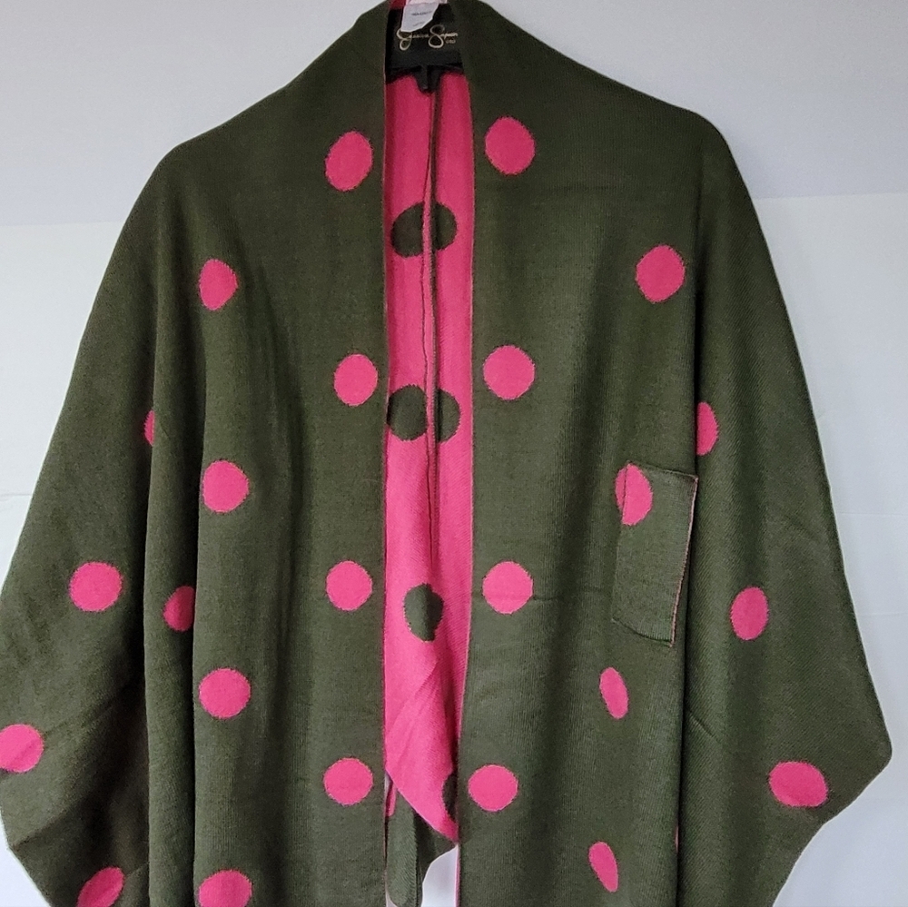 TOP IT OFF Green and Pink Polka Dot Shawl Size OS